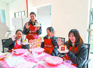 公司各單位“三八”婦女節慶祝活動亮點紛呈