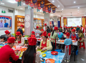 民族團結 同心奮進 | 柳工鑄牢中華民族共同體意識主題活動成功舉行