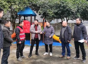 走訪慰問暖人心 情系鄉村促振興